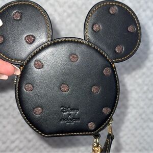 Disney x Coach Minnie Mouse Coin Case